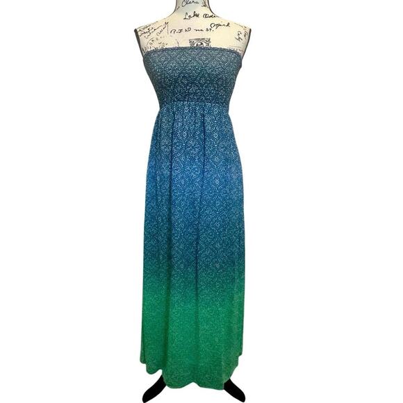 OLD NAVY OMBRE DRESS MAXY STRAPLESS SZ S BLUE GREEN WAVY RUCHED BEACHY AESTHETIC - Picture 15 of 15